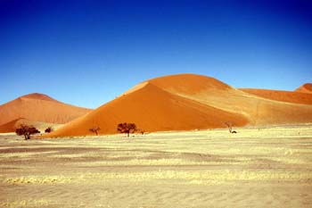 Montaña desértica, Namibia