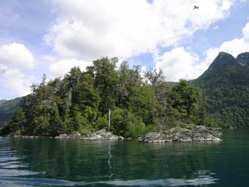 Isla Centinela, Argentina