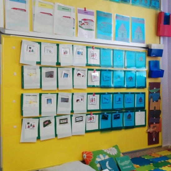 AULA DE LOS GLOBOS 9