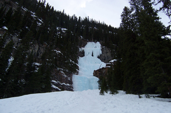 Cascada helada, Lago Louise, Parque Nacional Banff