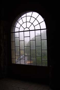 Ventana del Monasterio de San Juan de la Peña, Huesca