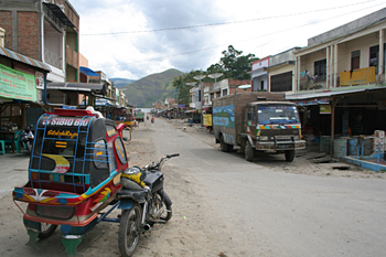 Pueblo de pangururán, Lago Toba, Sumatra, Indonesia