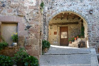 Casas antiguas en Besalú, Garrotxa, Gerona