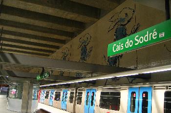 Estación de metro Cais de Sodré, Lisboa, Portugal