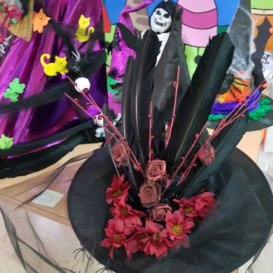 Curso decoración sombreros de bruja 6