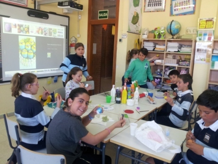 2017_04_04_Quinto make easter eggs 4