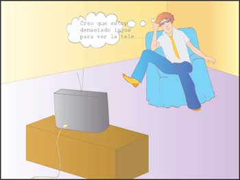 Chico viendo la televisión