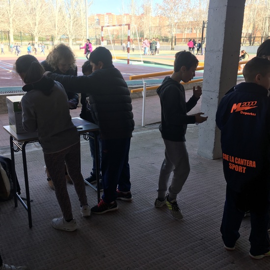 Concurso de microcuentos en formato Tweet 5