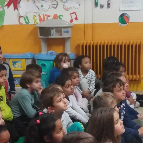 CUENTACUENTOS INFANTIL. día del libro 18-19 33
