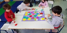 2018_12_5_Inf 3 años_Yayoy Kusama_CEIP FDLR_Las Rozas