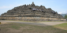 Esquina oeste, Templo Borobudur, Jogyakarta, Indonesia