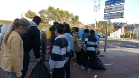 Litter Less Campaign_Reciclado de los Residuos 21