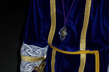 Detalle de la túnica de un nazareno