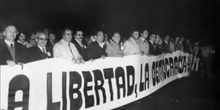 HACIA LA DEMOCRACIA