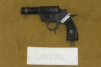Pistola de señales, Museo del Aire de Madrid