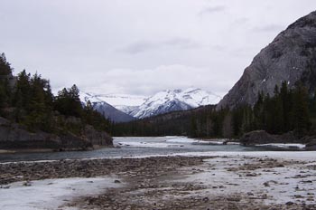 Rio Bow, Canadá