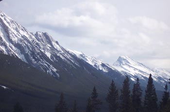 Montaña Rundle (2948m)