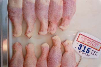 Muslos de pollo frescos