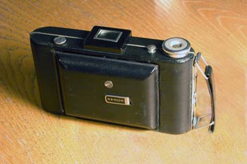 Cámara Kodak VIGILANT (cerrada)