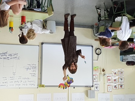 2017_04_21_JORNADAS EN TORNO AL LIBRO_HOY TE CUENTA UN CUENTO...OTRO PROFE 4