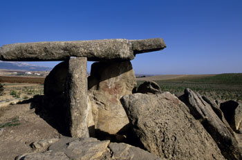 Dolmen de la Hechicera, Elvillar