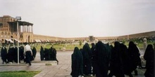 Plaza del Imán y alumnas, Isfahan (Irán)