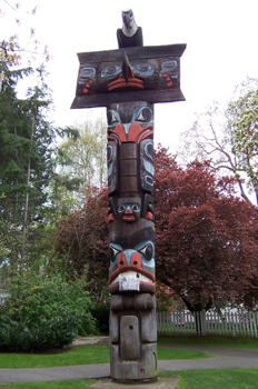 Totem, Parque Thunder Bird, Victoria