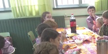 INFANTIL 5 AÑOS. UNA COMIDA MUY ESPECIAL. ACTIVIDADES