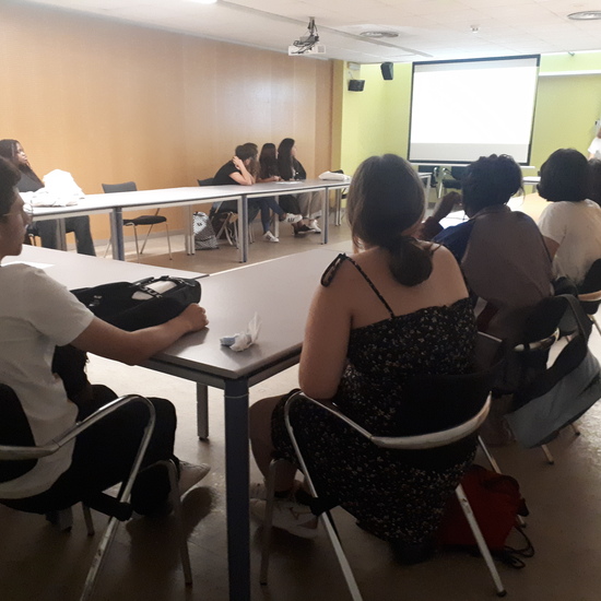 2023.09.30 Noche Investigadores - Comunicando con las células