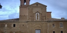 Vista frontal de la Ermita de Loreto. Huesca