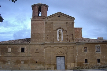 Vista frontal de la Ermita de Loreto. Huesca