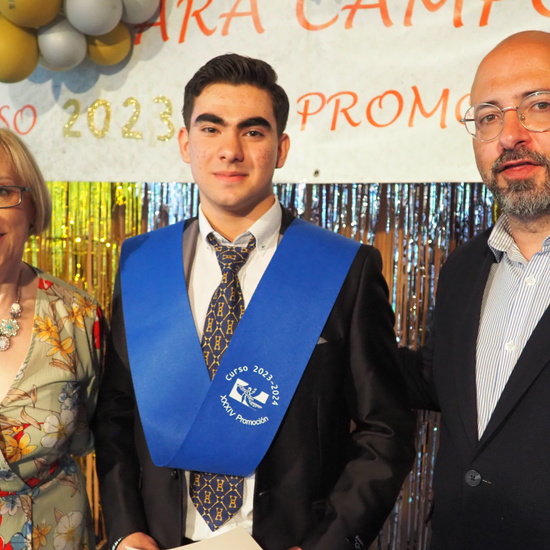 Graduación de Bach. 2024 (3) 11