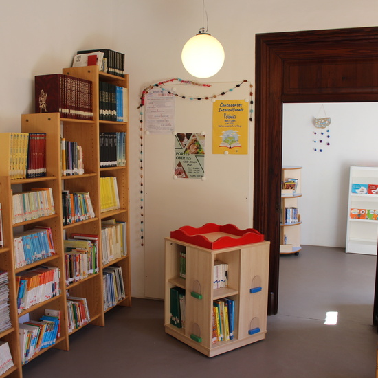 Biblioteca Can Llobera - Pollensa 13