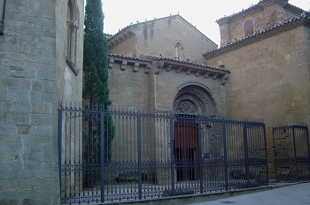 Reja de la puerta de la Iglesia de San Pedro el Viejo, Huesca