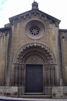 Entrada al Claustro de San Pedro el Viejo, Huesca