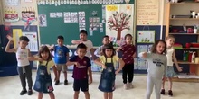 "Mamma mía" canción y baile de graduación