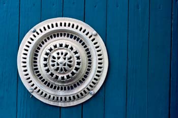 Pared decorada con un ornamento