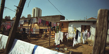 Ropa tendida, favela de Sao Paulo, Brasil