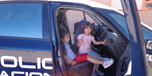 VISITA POLICÍA 16