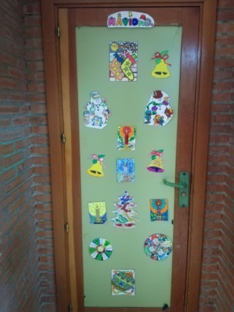 2017_12_18_DECORACION PUERTAS NAVIDAD 17