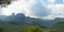 Paisaje con vista de las Rocas de Benet, Horta de Sant Joan, Tar