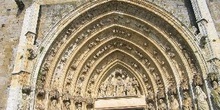 Fachada de la Catedral de Castelló d´Empuries, Gerona