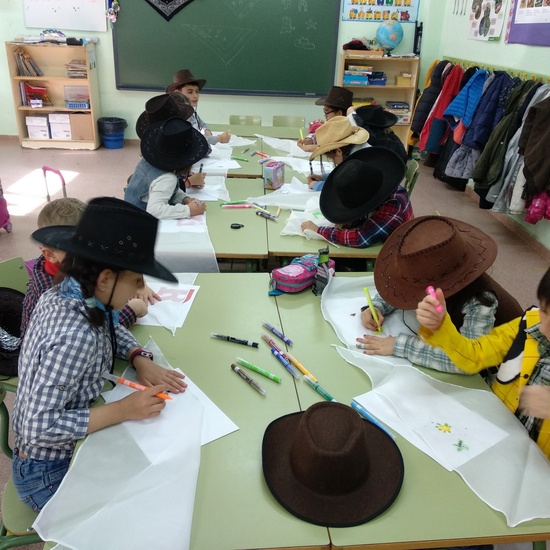 2º coloreando sus bandanas 17