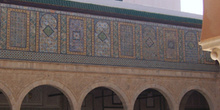 Vista desde el patio interior, Tumba de Sidi Sabah, Kairouan, Tú