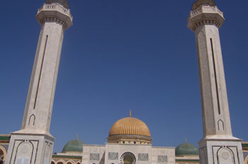 Columnas, Mausoleo de Habib Bourguiba, Monastir, Túnez