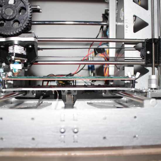 Impresora 3D Prusa i3 Steel vista de frente