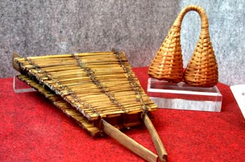 Instrumentos africanos de paja de bambú