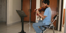 Ensayando música clásica, Instituto de Bellas Artes, Jogyakarta,