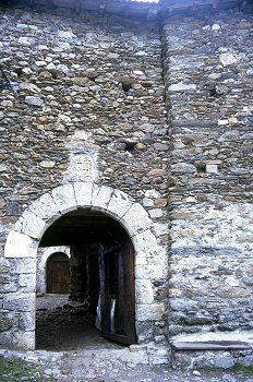 Portal de casa de montaña