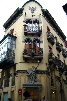 Casa Gassiot, Olot, Garrotxa, Gerona